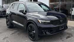 2026 Volvo XC40 B5 Ultra Black Edition