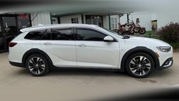 2019 Buick Regal TourX Essence