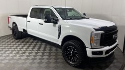 2023 Ford Super Duty F-350 XLT