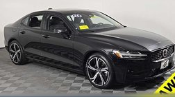 2025 Volvo S60 B5 Plus