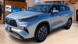 2022 Toyota Highlander Hybrid Platinum