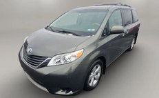 2011 Toyota Sienna LE