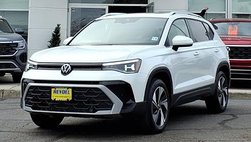 2025 Volkswagen Taos SE 4Motion