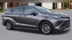 2021 Toyota Sienna XLE