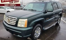 2003 Cadillac Escalade Base