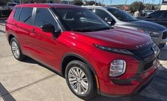 2022 Mitsubishi Outlander ES