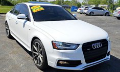 2016 Audi A4 2.0T quattro Premium
