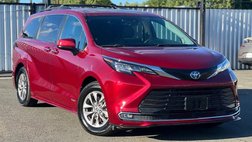 2021 Toyota Sienna XLE 8-Passenger