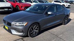 2020 Volvo S60 T6 Momentum