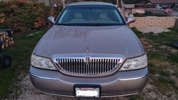 2003 Lincoln Town Car Executive