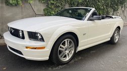 2005 Ford Mustang GT Premium