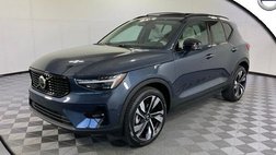 2026 Volvo XC40 B5 Ultra