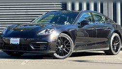 2022 Porsche Panamera 