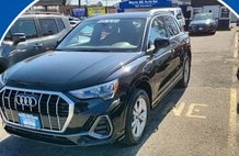 2021 Audi Q3 quattro S line Premium 45 TFSI