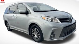 2020 Toyota Sienna XLE 7-Passenger Auto Access Seat