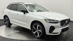 2023 Volvo XC60 B5 Ultimate Dark Theme