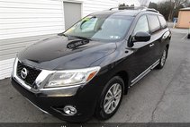 2016 Nissan Pathfinder SL