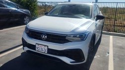 2022 Volkswagen Tiguan SE R-Line Black