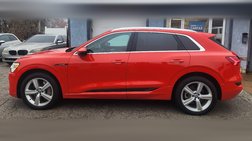 2019 Audi e-tron quattro Premium Plus