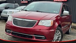 2013 Chrysler Town and Country Touring-L