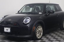 2025 MINI Hardtop Cooper S Signature Trim