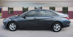 2022 Hyundai Elantra SE