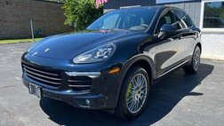 2016 Porsche Cayenne S E-Hybrid