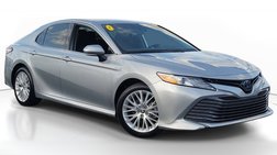 2020 Toyota Camry Hybrid XLE