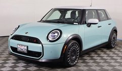 2025 MINI Hardtop Cooper S Signature Trim