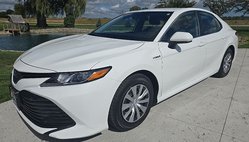 2020 Toyota Camry Hybrid LE