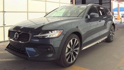 2025 Volvo V60 Cross Country B5 Ultra