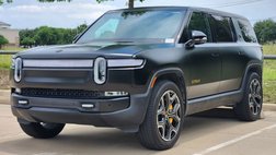 2023 Rivian R1S Adventure
