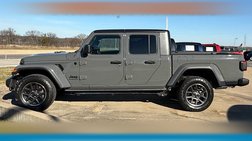 2020 Jeep Gladiator Sport Altitude