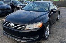 2013 Volkswagen Passat SE