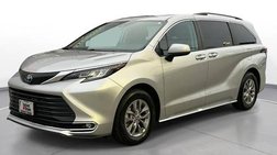 2023 Toyota Sienna XLE