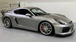 2016 Porsche Cayman GT4