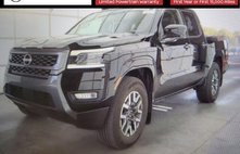 2025 Nissan Frontier SL