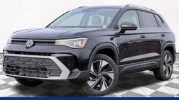 2025 Volkswagen Taos SE 4Motion