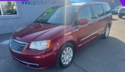 2015 Chrysler Town and Country Touring