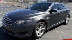 2017 Ford Taurus SE