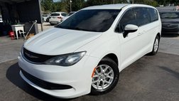 2020 Chrysler Voyager LX