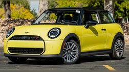 2025 MINI Hardtop Cooper S Signature Trim