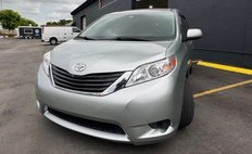 2016 Toyota Sienna LE