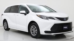 2024 Toyota Sienna LE 8-Passenger