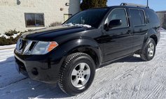 2012 Nissan Pathfinder LE