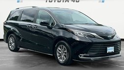 2022 Toyota Sienna XLE 7-Passenger