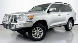 2016 Toyota Land Cruiser Base