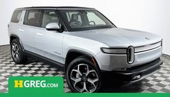 2024 Rivian R1S Adventure