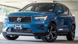 2023 Volvo XC40 B5 Core