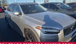 2020 Volvo XC90 Momentum
